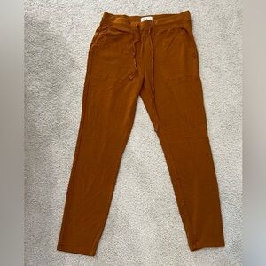 Lou & Grey Women’s Joggers